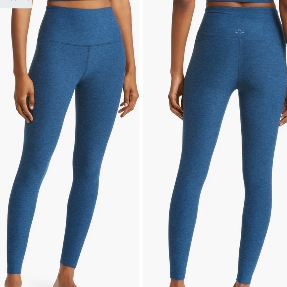 Beyond Yoga Caught in the Midi High Waist Leggings